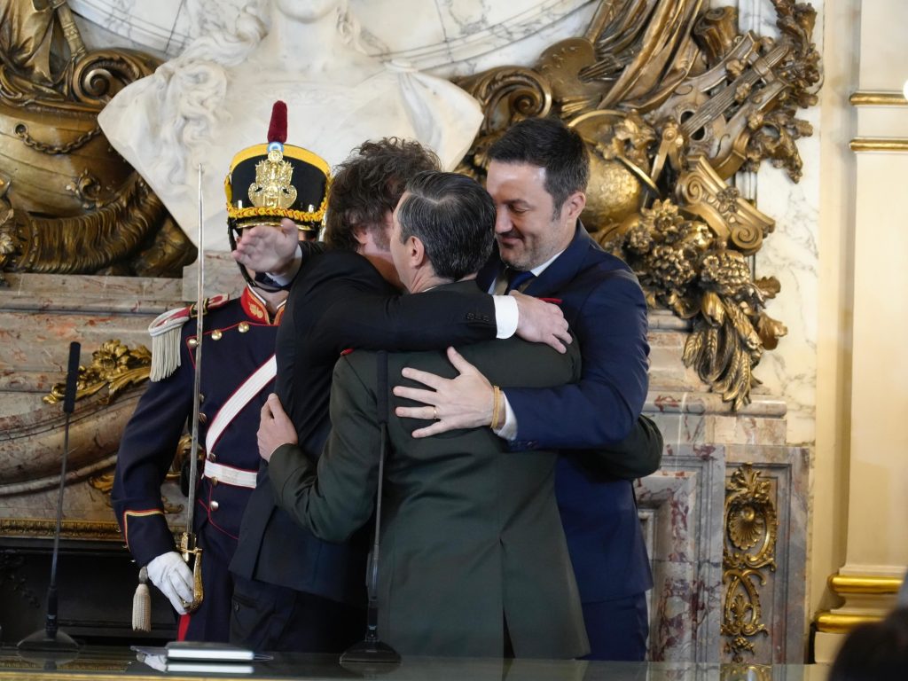 ¿Qué pasará con los afiliados?